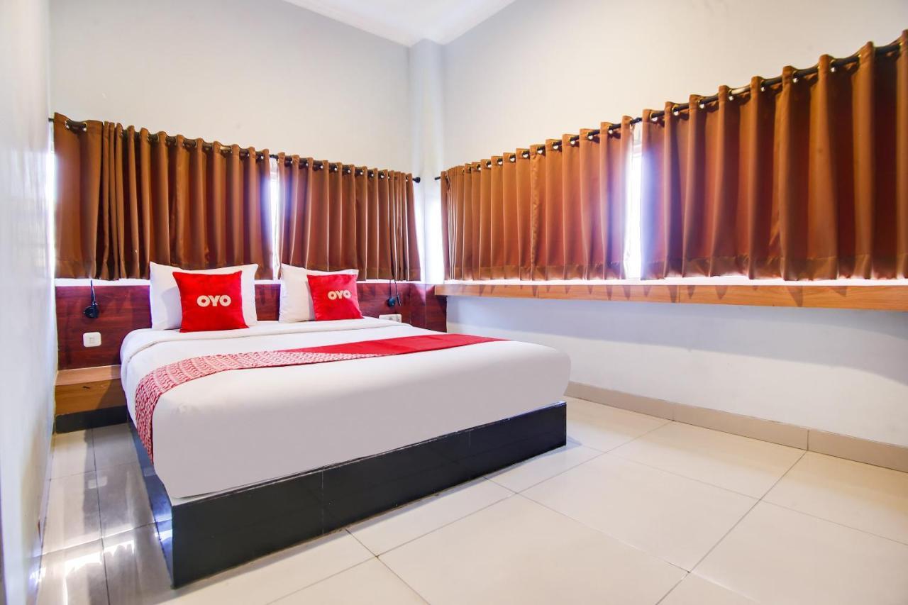 Collection O 91464 7 Dream Hotel Palembang Exterior photo